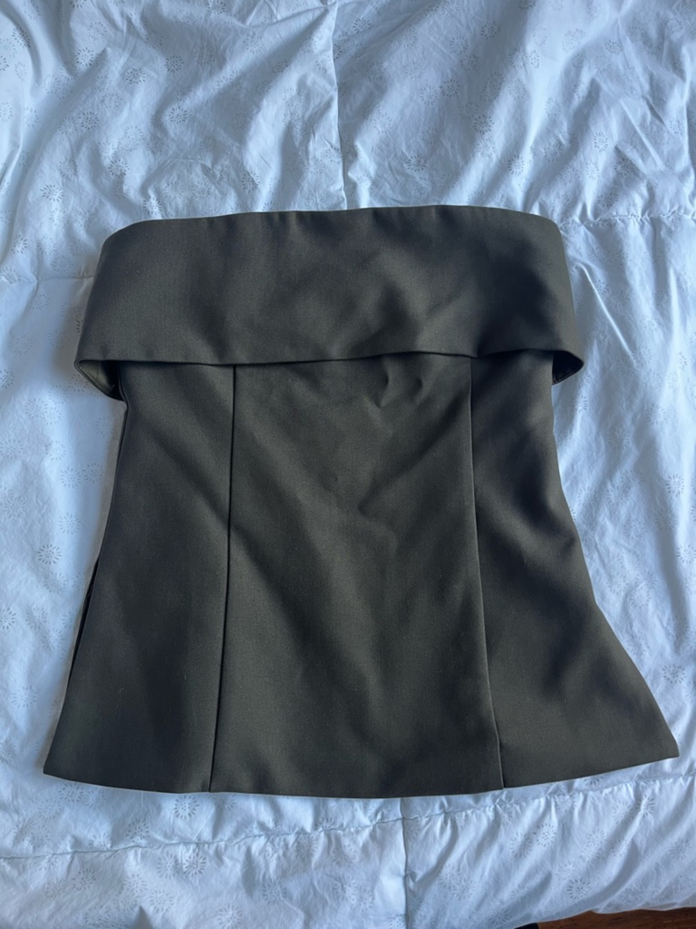 Aritzia Babaton Element Tube in Dark Olive